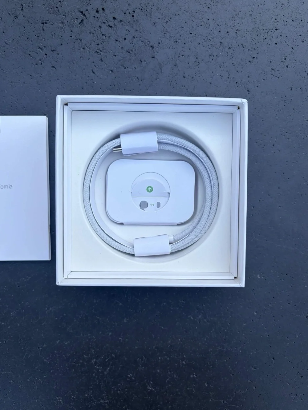 Apple AirPods Pro 2 with Magsafe Bluetooth Wireless Charging Case